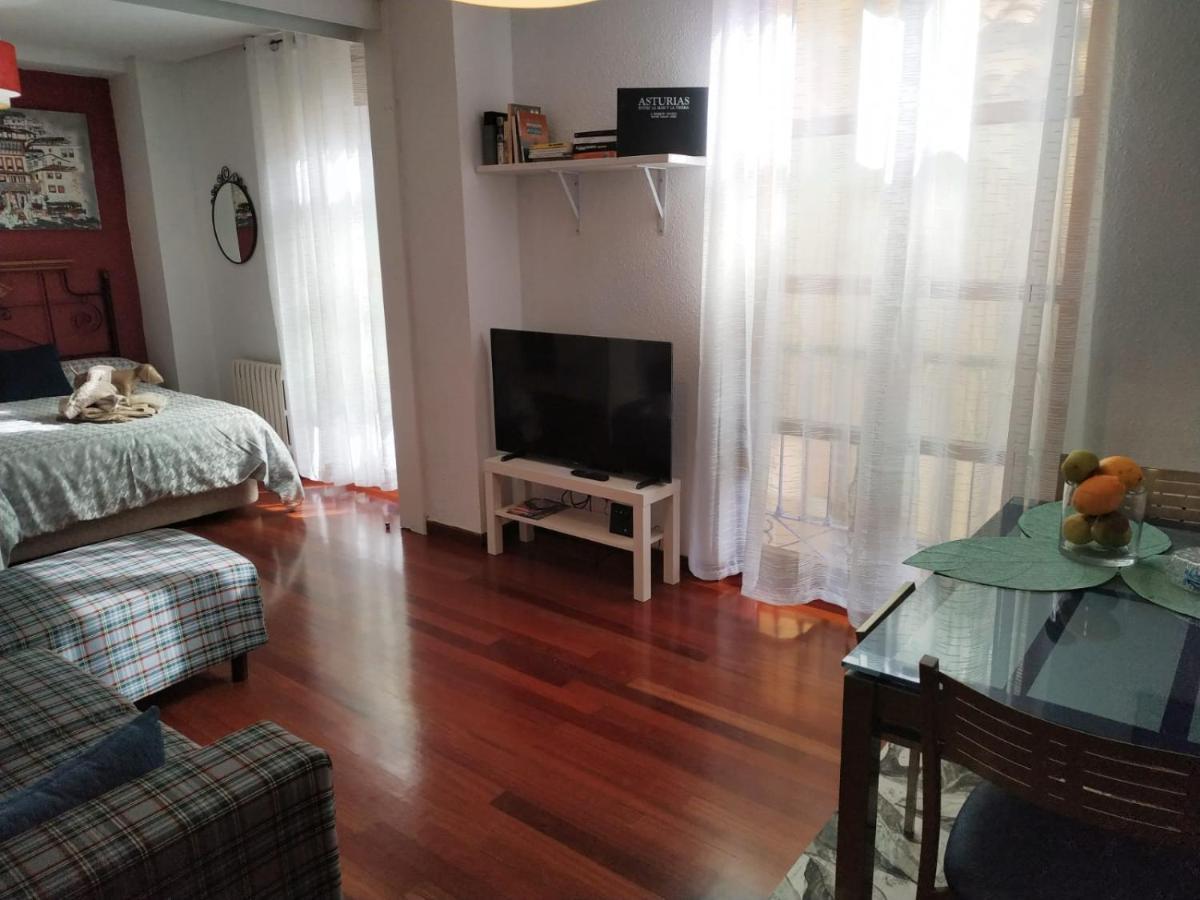 Apartment En Cimadevilla Junto Al Puerto Deportivo